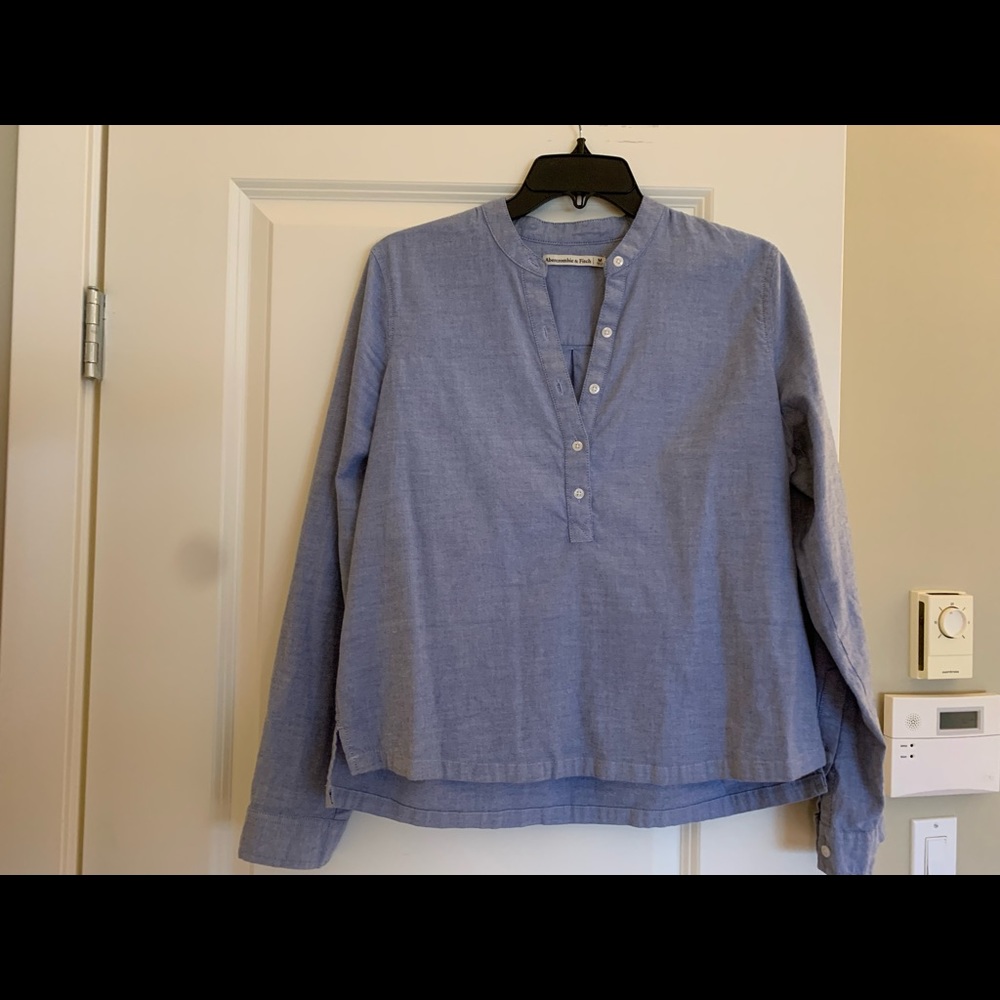 Abercrombie chambray collarless blouse